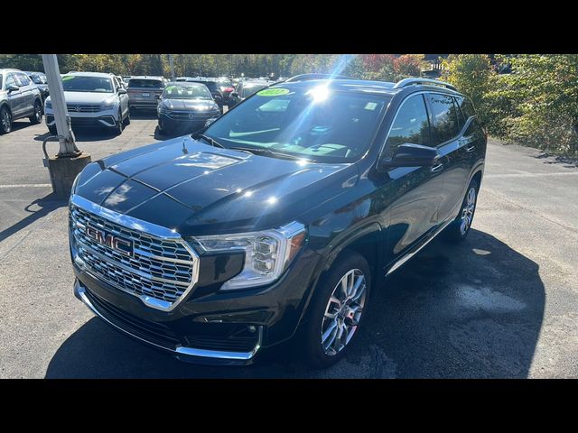 2022 GMC Terrain Denali