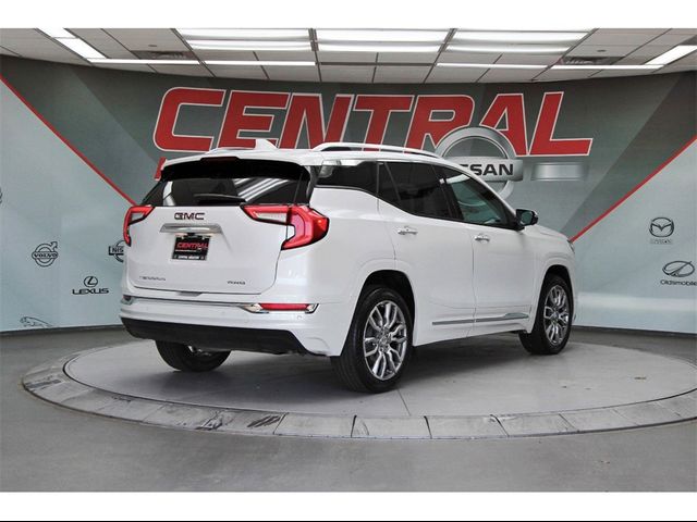 2022 GMC Terrain Denali