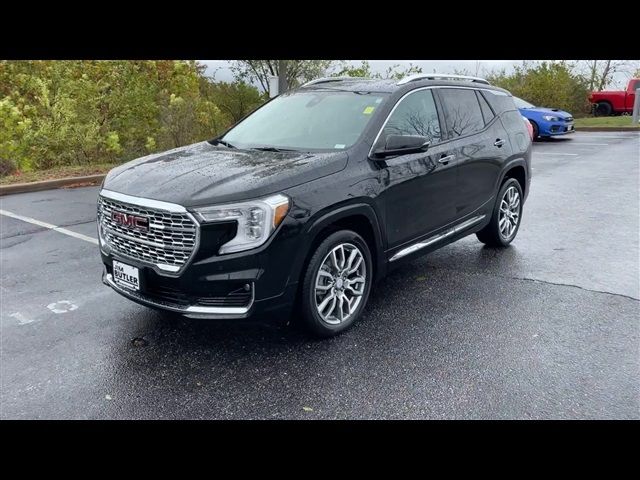 2022 GMC Terrain Denali