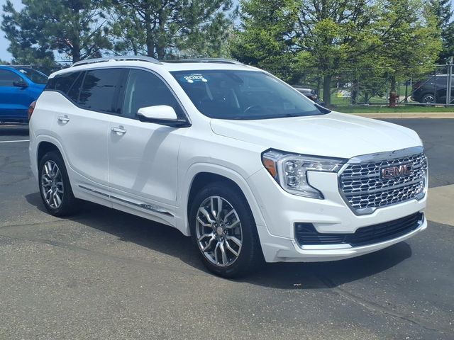 2022 GMC Terrain Denali