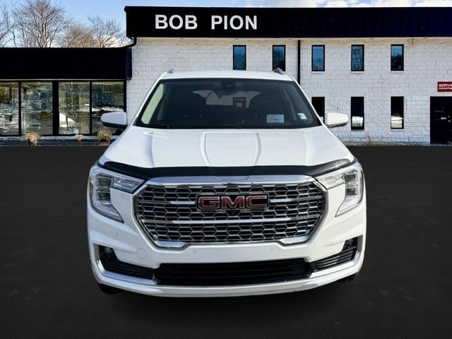 2022 GMC Terrain Denali