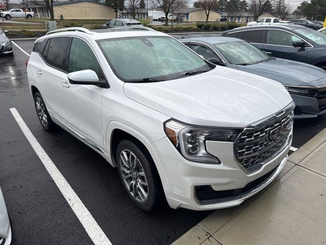 2022 GMC Terrain Denali