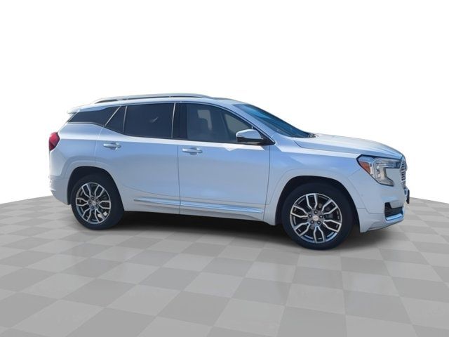 2022 GMC Terrain Denali