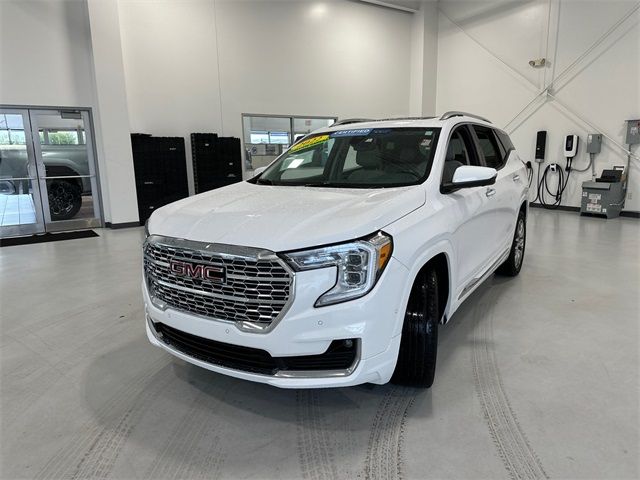 2022 GMC Terrain Denali