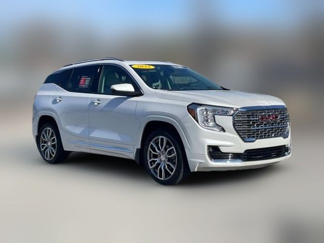 2022 GMC Terrain Denali