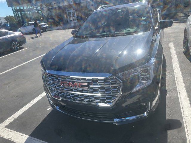 2022 GMC Terrain Denali