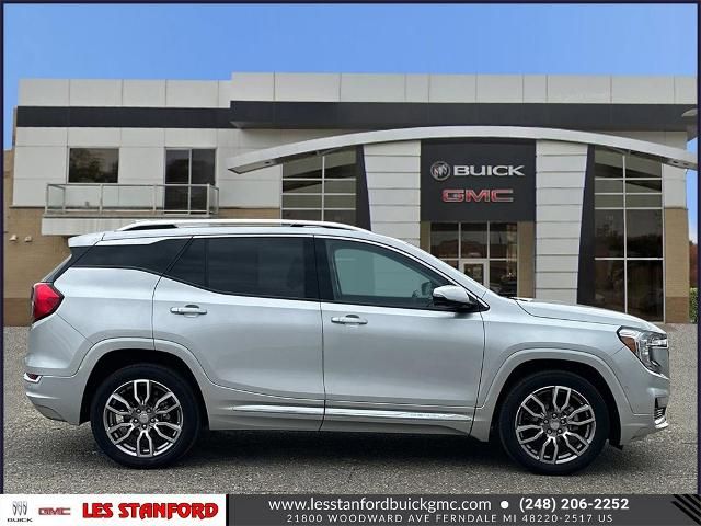 2022 GMC Terrain Denali