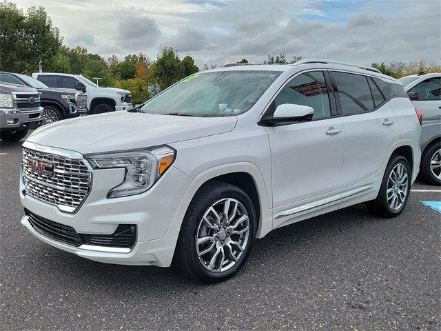 2022 GMC Terrain Denali