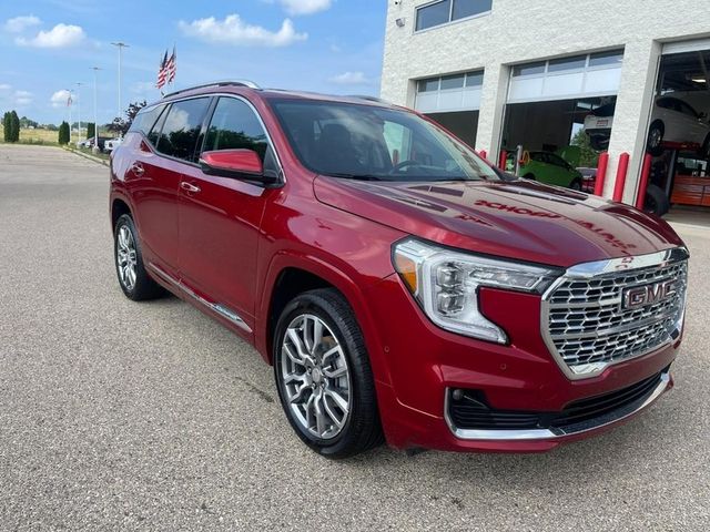 2022 GMC Terrain Denali