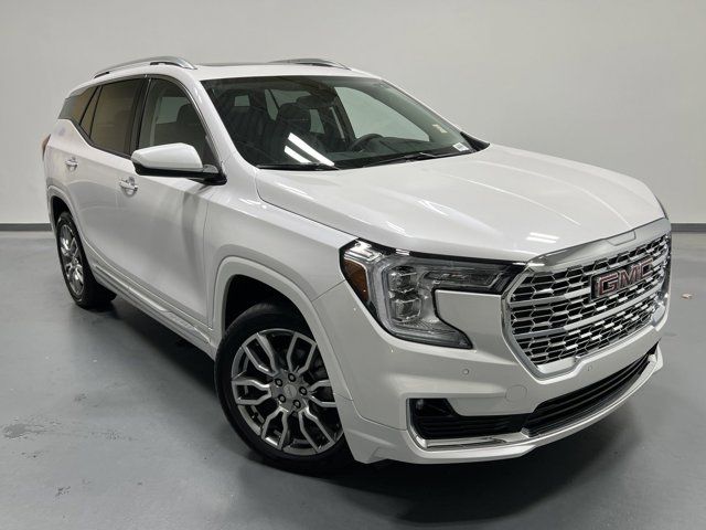 2022 GMC Terrain Denali