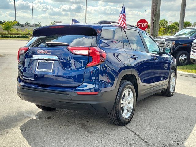 2022 GMC Terrain SLE