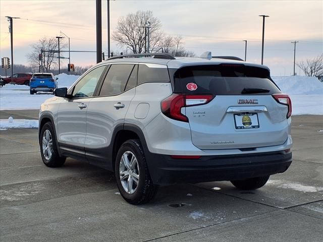 2022 GMC Terrain SLE