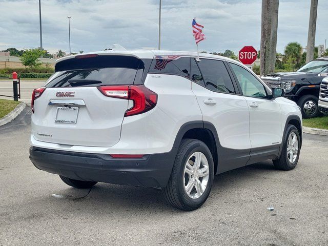 2022 GMC Terrain SLE