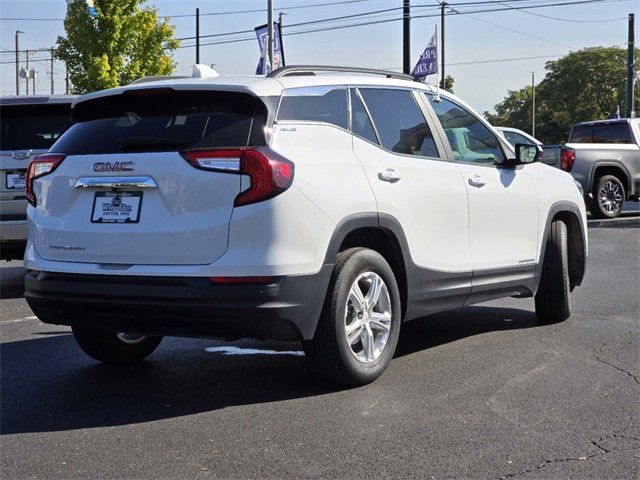 2022 GMC Terrain SLE