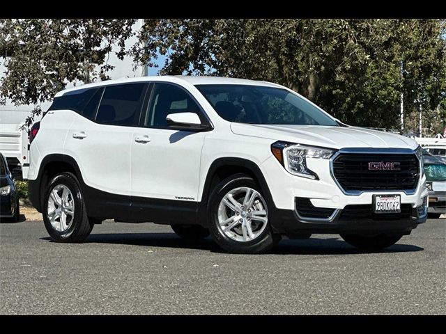 2022 GMC Terrain SLE