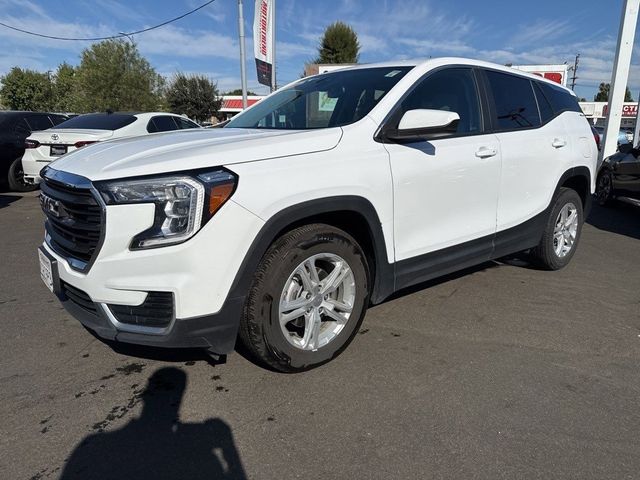 2022 GMC Terrain SLE