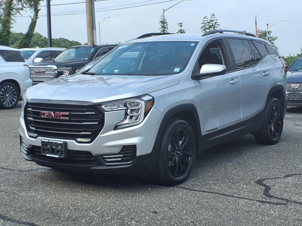 Certified Pre-owned 2022 GMC Terrain SLE For Sale in Smithtown, NY