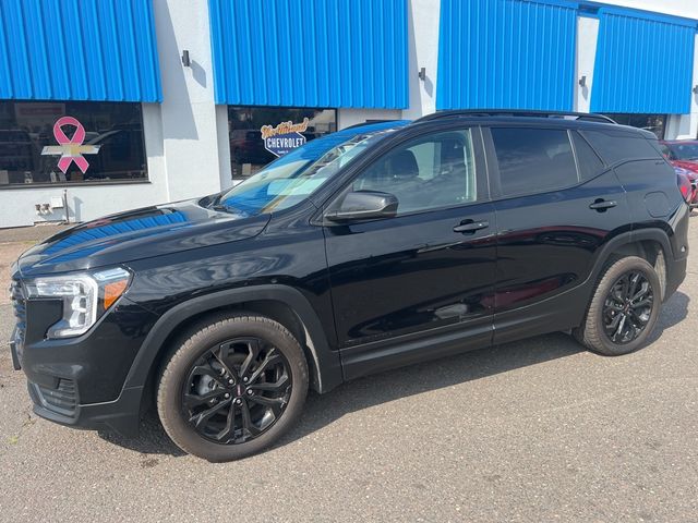 2022 GMC Terrain SLE