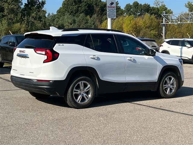 2022 GMC Terrain SLE