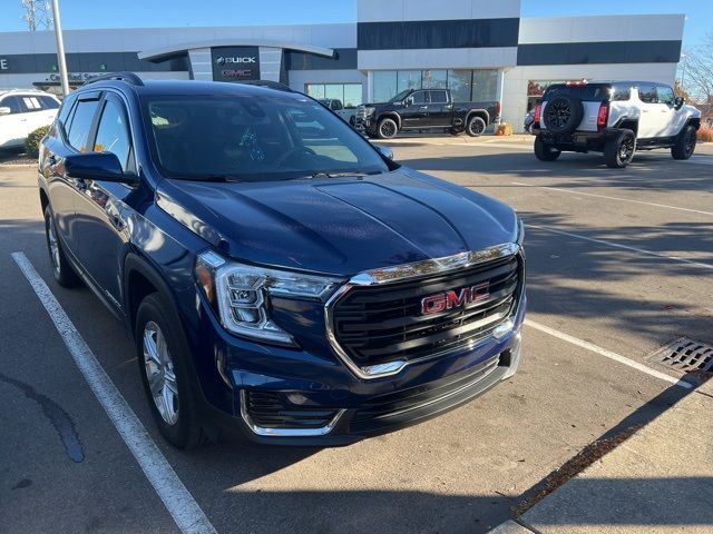 2022 GMC Terrain SLE