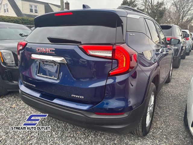 2022 GMC Terrain SLE