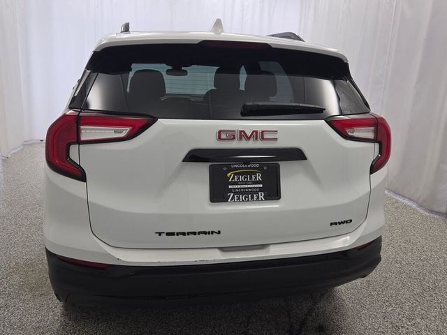 2022 GMC Terrain SLE