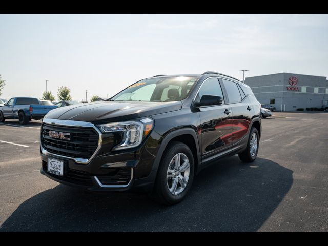 2022 GMC Terrain SLE