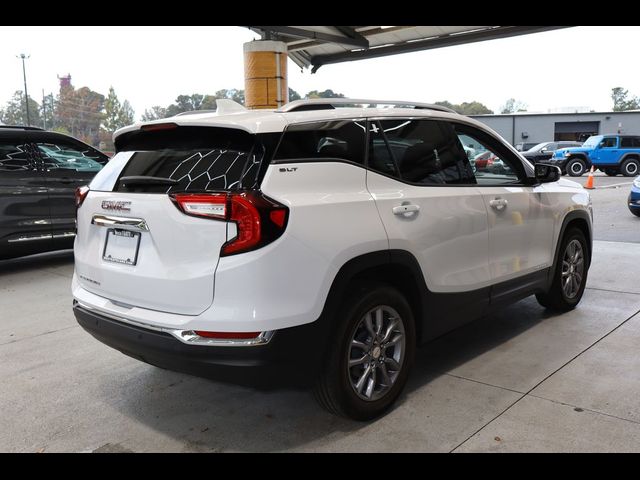 2022 GMC Terrain SLT