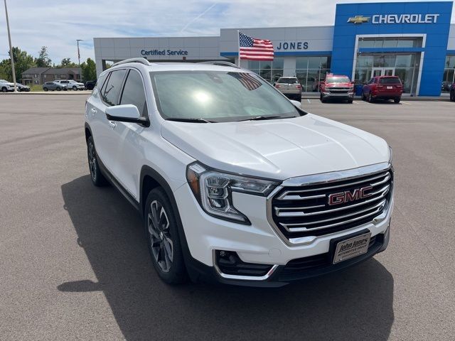 2022 GMC Terrain SLT