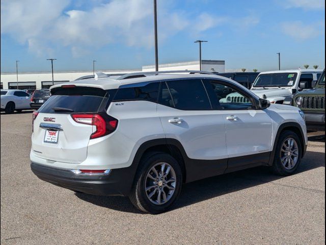 2022 GMC Terrain SLT