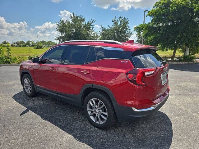 2022 GMC Terrain SLT