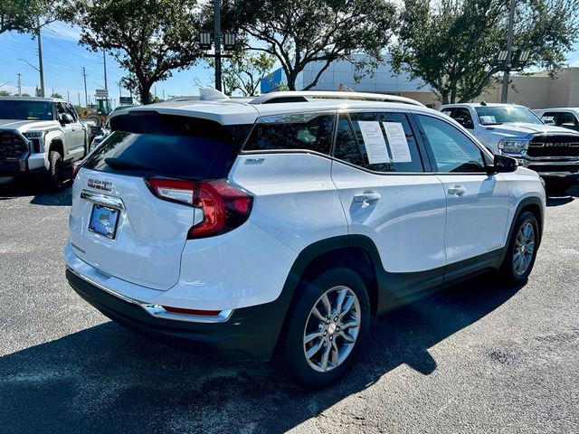 2022 GMC Terrain SLT