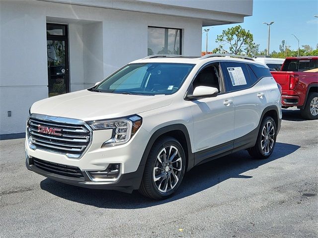 2022 GMC Terrain SLT