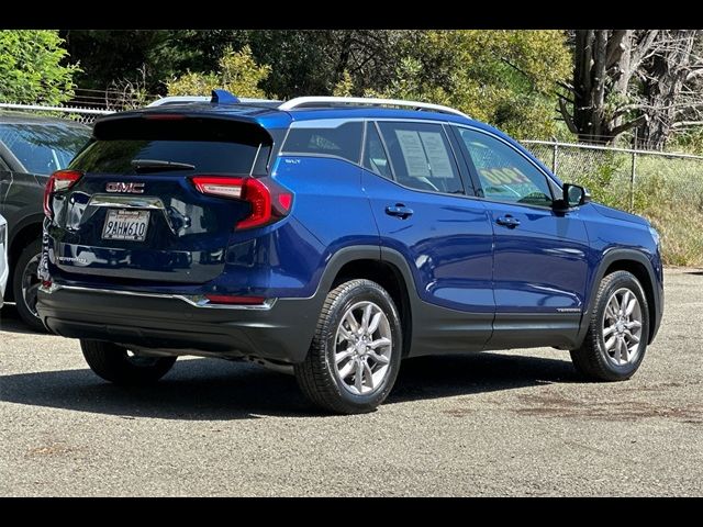 2022 GMC Terrain SLT