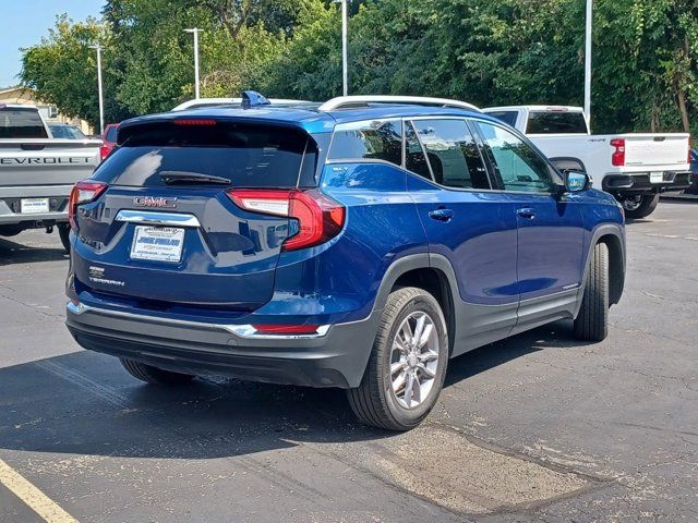 2022 GMC Terrain SLT