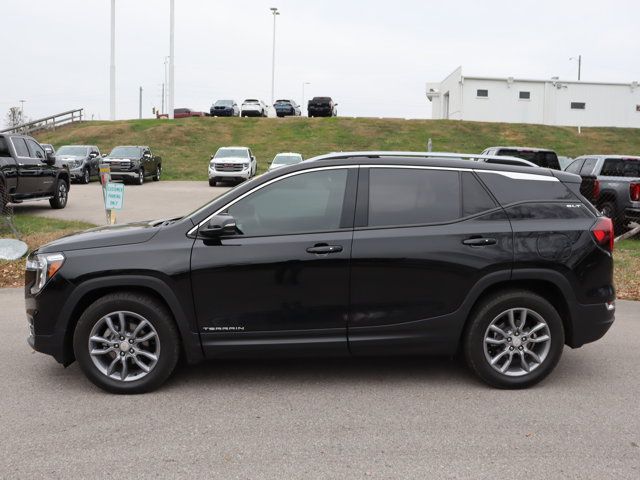 2022 GMC Terrain SLT