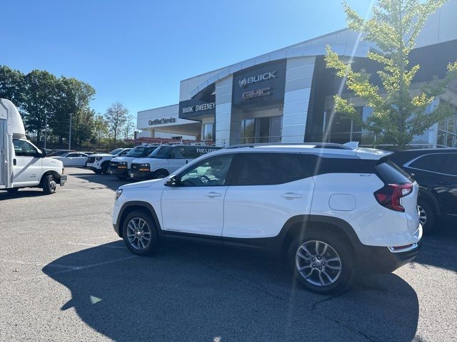 2022 GMC Terrain SLT