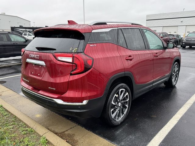 2022 GMC Terrain SLT