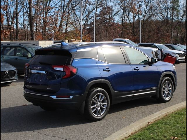 2022 GMC Terrain SLT