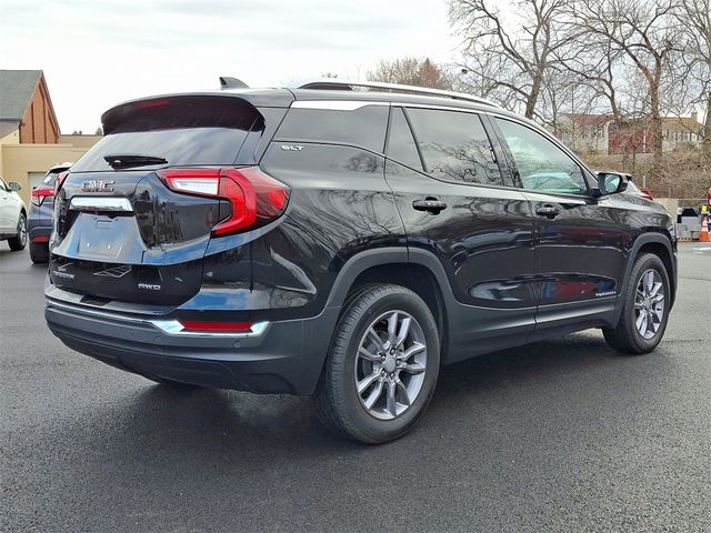 2022 GMC Terrain SLT