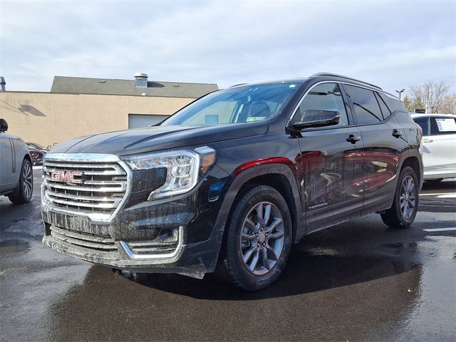 2022 GMC Terrain SLT