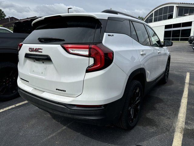 2022 GMC Terrain SLT