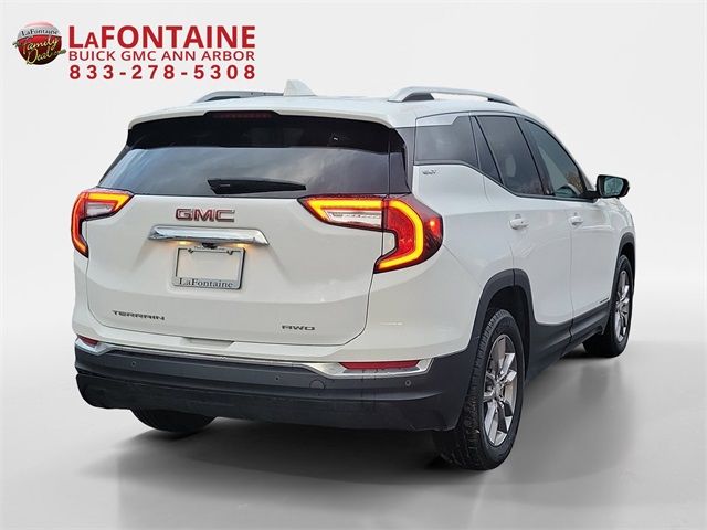 2022 GMC Terrain SLT