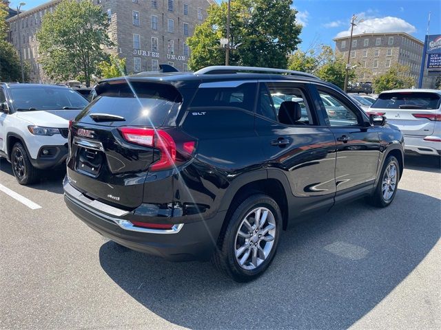 2022 GMC Terrain SLT