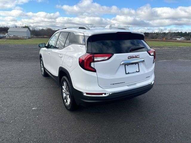 2022 GMC Terrain SLT