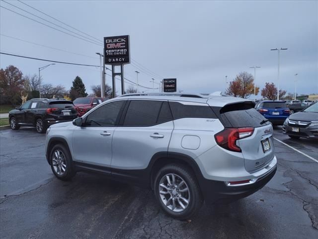 2022 GMC Terrain SLT