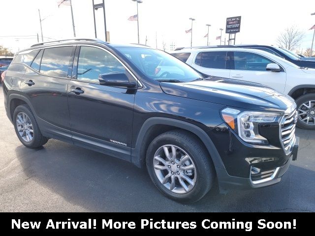 2022 GMC Terrain SLT