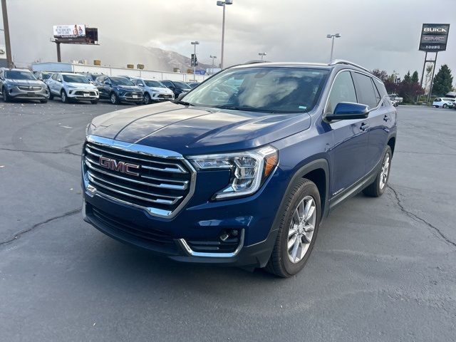 2022 GMC Terrain SLT