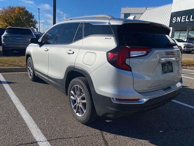 2022 GMC Terrain SLT