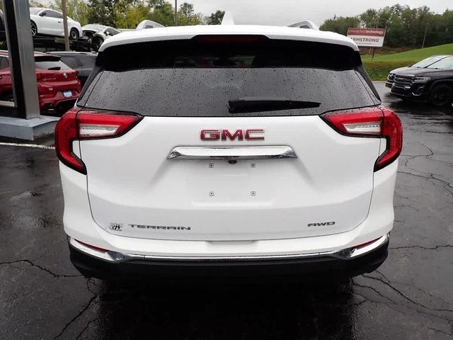 2022 GMC Terrain SLT